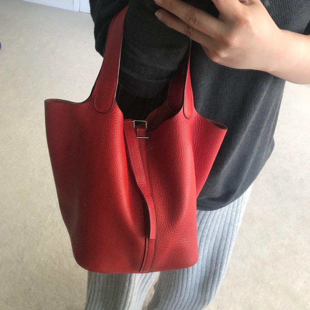 Hermes Clemence Rouge SHW Picotin 22